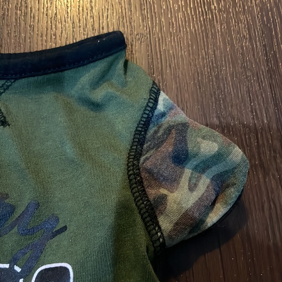 Bond & Co furry boss camo dog shirt xs extra small - Picture 2 of 4